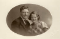 Forlovelsesbilde tatt 21. juli 1934. Anna er da 18 år og Tidemann 21 år.